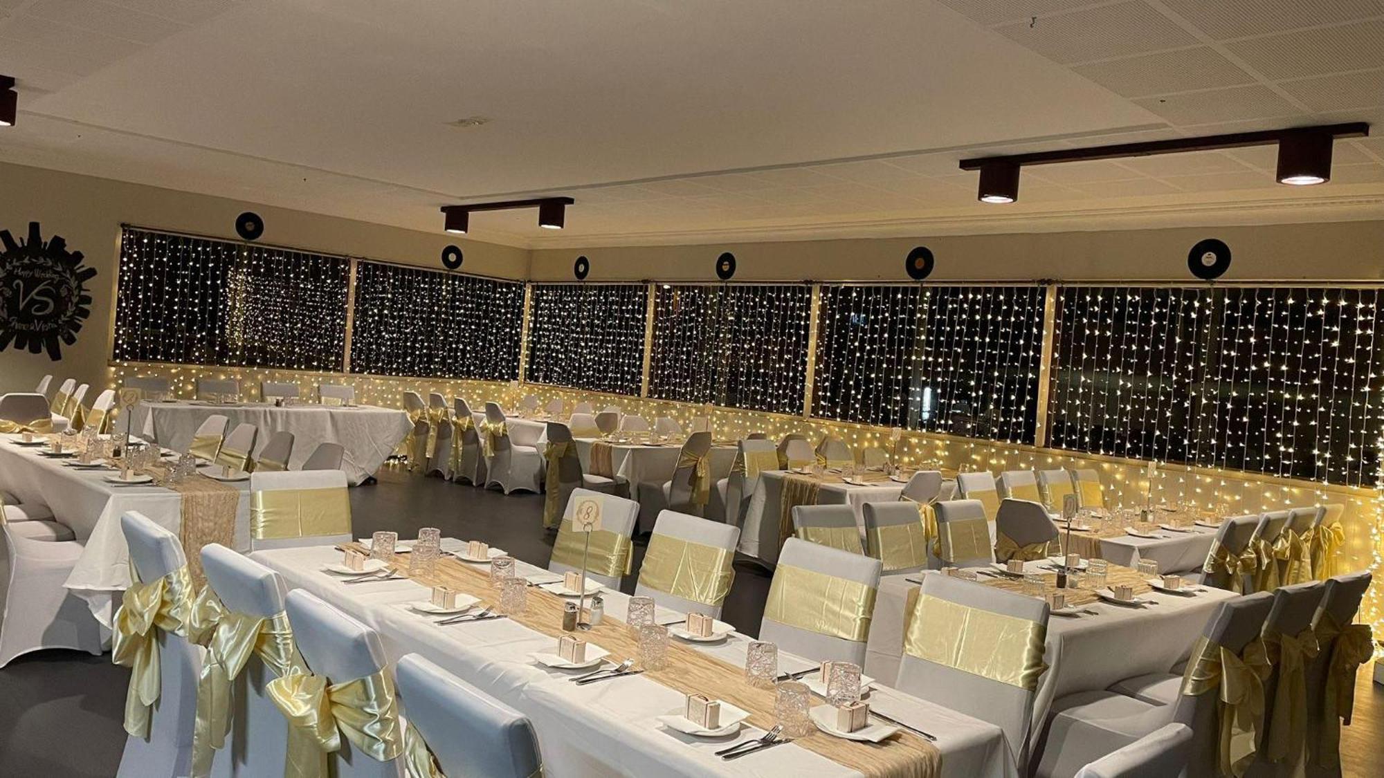 Club Hotel 格伦因尼斯 外观 照片
